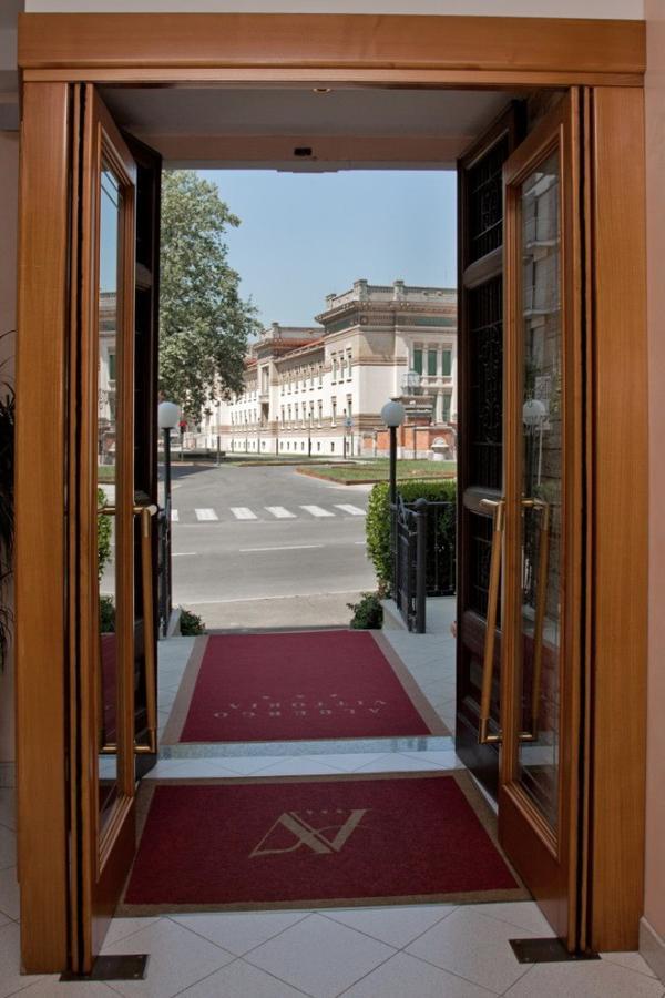Albergo Vittoria Сальсомаджоре-Терме Экстерьер фото